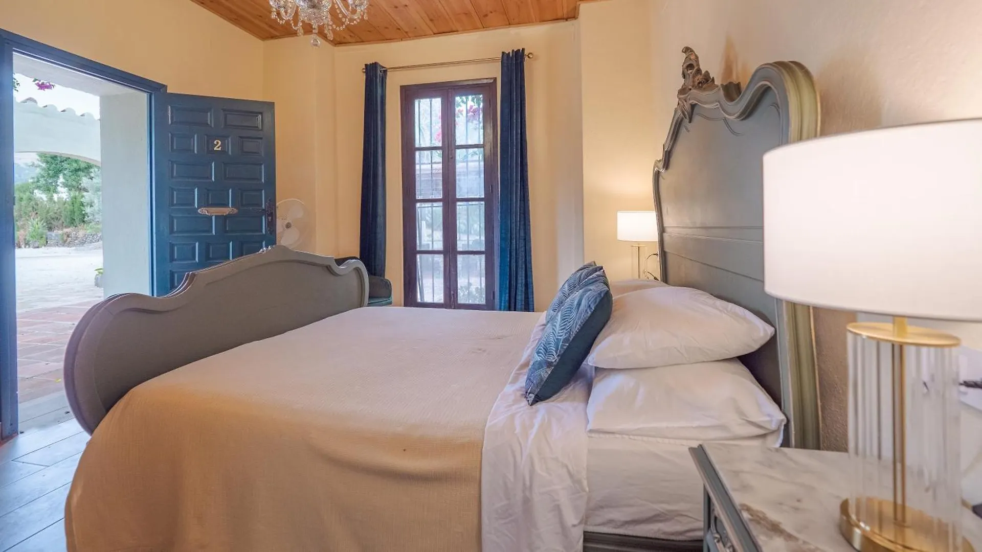 Finca La Mota Bed & Breakfast Alhaurin el Grande Spain